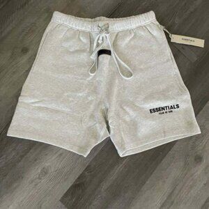 Fear Of God Essentials Shorts Light Oatmeal S-M
